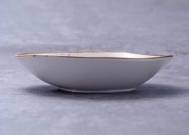 Rustic White Glaze Deep Dish Plate 7.5 Inch 8.5 Inch